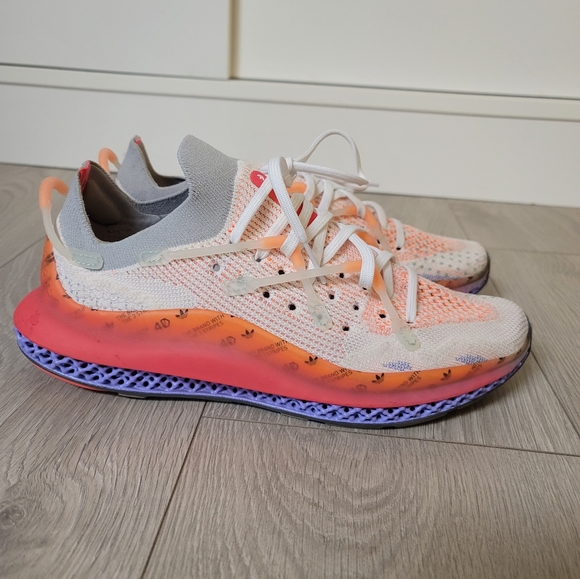 Adidas 4D fusio shoes W 8.5 - Picture 1 of 4